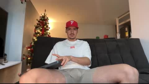 Snapshot of jack_norizz chatting on 19, 12, 2025 INDEPENDENT MODEL online show from 19, 12, 2025