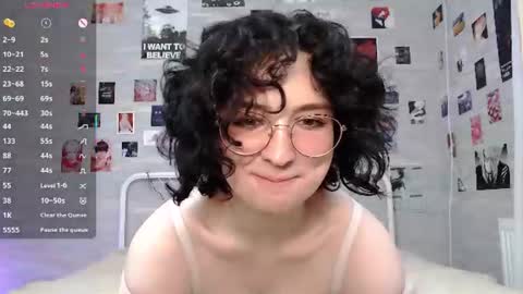 JackieApplePie online show from 13, 6, 2026