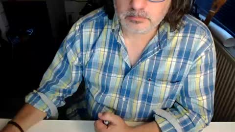 Jack independent model  online show from 11, 6, 2026