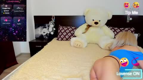 Snapshot of jacksallyevans chatting on 16, 5, 2026 sallyevans online show from 16, 5, 2026