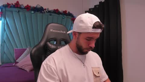 Snapshot of jackson_stifler1 chatting on 14, 12, 2025 Jckson Stifler online show from 14, 12, 2025