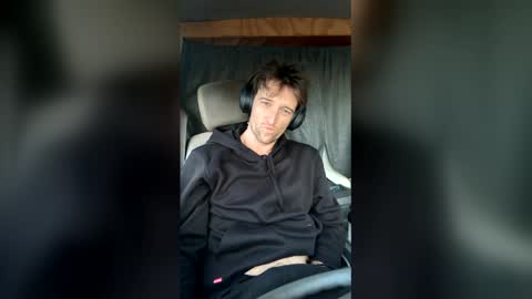 jacksonbutts online show from 4, 5, 2026