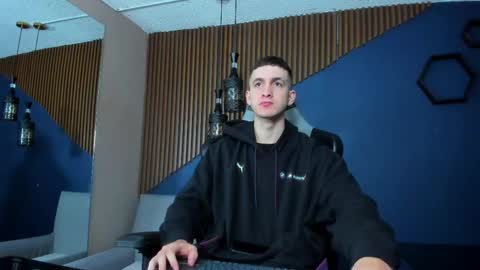 Jackson Olsen online show from 6, 3, 2025