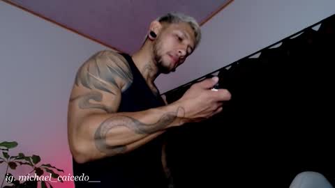 Michael Caicedo online show from 21, 9, 2025