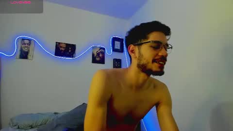 JACOB  ROBIN online show from 25, 6, 2026