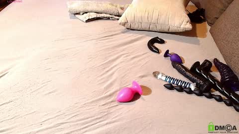 Snapshot of jacquelynexxyz chatting on 2, 4, 2026 JacqueLynexxyz online show from 2, 4, 2026