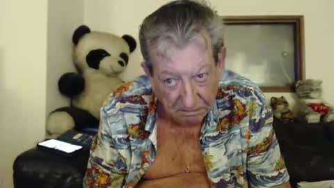 Snapshot of jacques_de_france chatting on 4, 2, 2026 Jacques online show from 4, 2, 2026