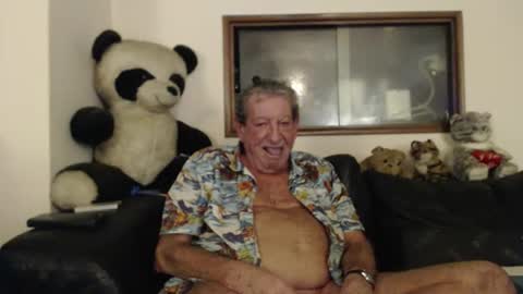 Snapshot of jacques_de_france chatting on 8, 3, 2026 Jacques online show from 8, 3, 2026