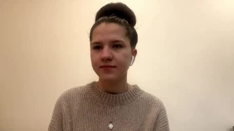 Laura online show from 22, 4, 2026