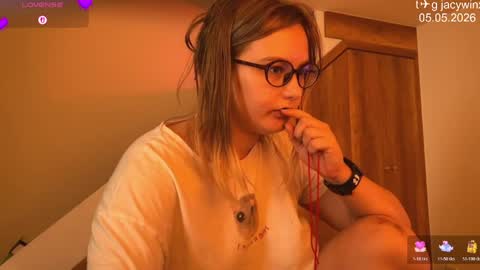 jacywinslat online show from 5, 5, 2026