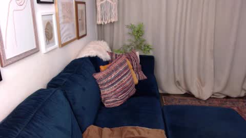 Jade online show from 21, 1, 2025