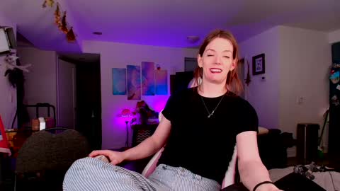 Jade49 online show from 5, 12, 2024