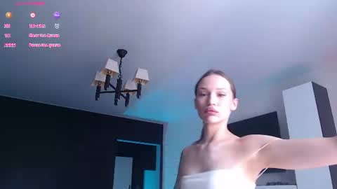 Jade online show from 3, 8, 2026