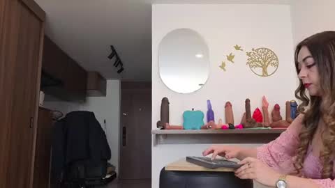 Jade online show from 17, 7, 2026