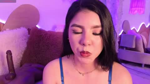  Jade Bonnet online show from 24, 11, 2025