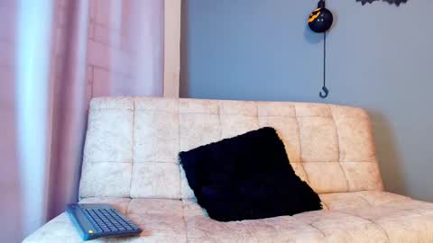 Snapshot of jade_brunnette chatting on 4, 10, 2025 Jade Brunete online show from 4, 10, 2025