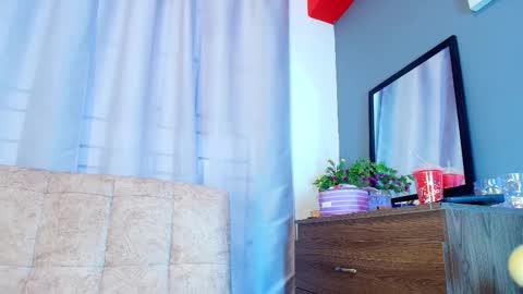 Snapshot of jade_brunnette chatting on 2, 11, 2025 Jade Brunete online show from 2, 11, 2025