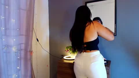 Snapshot of jade_brunnette chatting on 16, 1, 2026 Jade Brunete online show from 16, 1, 2026