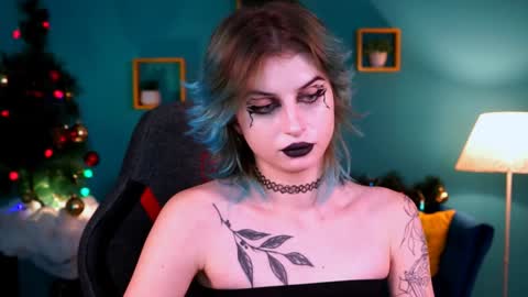 jade_castle online show from 12, 1, 2025