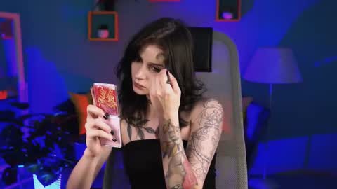 jade_castle online show from 12, 7, 2026