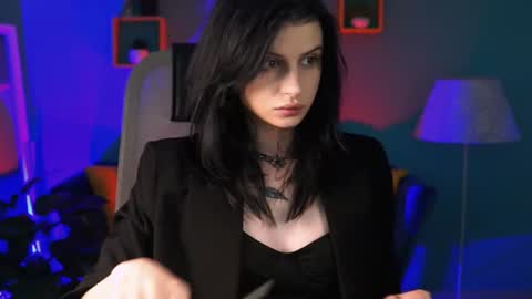jade_castle online show from 30, 7, 2026