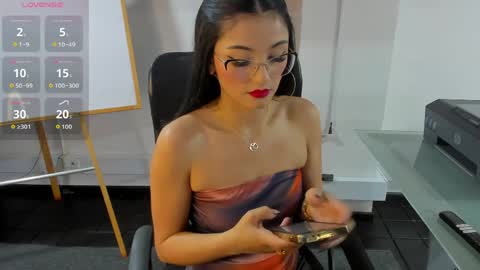 jade_connor online show from 2, 5, 2026