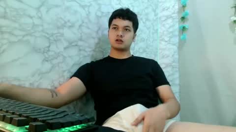 Snapshot of jade_halo chatting on 19, 4, 2026 jade_halo online show from 19, 4, 2026