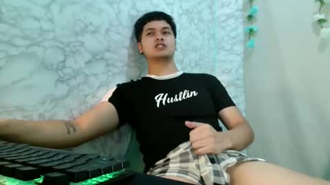 Snapshot of jade_halo chatting on 19, 4, 2026 jade_halo online show from 19, 4, 2026