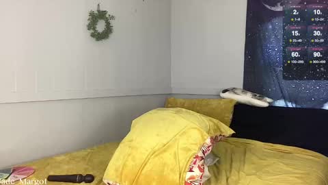 Jade Margot online show from 17, 2, 2025