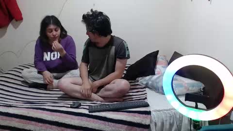 jade y noah online show from 3, 10, 2025