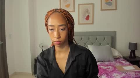 Snapshot of jade_obi chatting on 30, 10, 2025 Jade smile online show from 30, 10, 2025