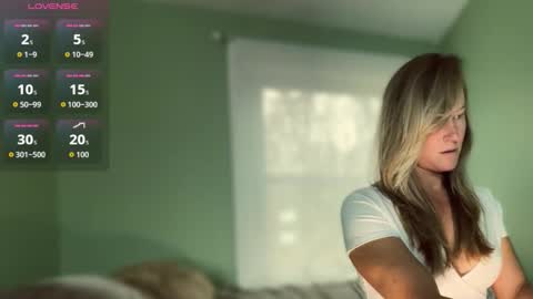 Snapshot of jadeamaryllis_ chatting on 20, 11, 2025 jadeamaryllis_ online show from 20, 11, 2025