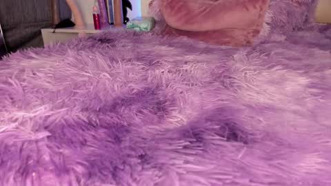 jadeestudios online show from 23, 9, 2025