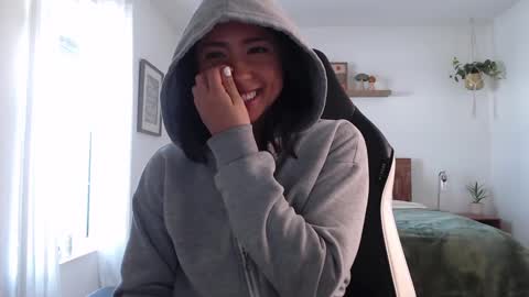 Jade Love online show from 14, 1, 2025