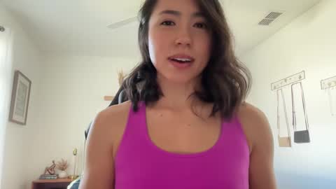 Jade Love online show from 6, 3, 2025