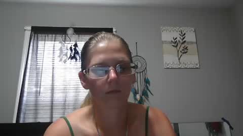Snapshot of jadeluv chatting on 27, 7, 2026 JadeLuv online show from 27, 7, 2026