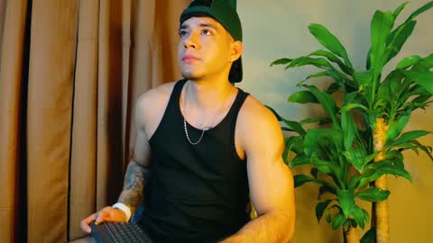 Snapshot of jadenfeynman chatting on 6, 2, 2025 Jaden Feynman online show from 6, 2, 2025