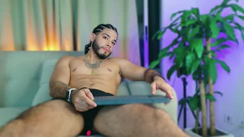 Snapshot of jadenfeynman chatting on 2, 10, 2025 Jaden Feynman online show from 2, 10, 2025