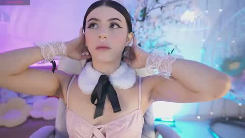 Jade Summer online show from 16, 12, 2025