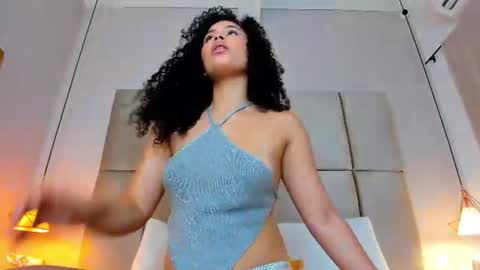 Snapshot of jadetorres_ chatting on 27, 7, 2026 Jade online show from 27, 7, 2026