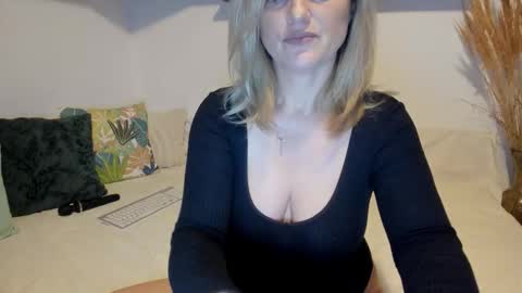 elena online show from 1, 2, 2026