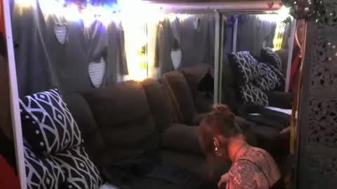 Snapshot of jaebaegoandslay chatting on 22, 2, 2025 Jamie Rose Queenschild ever... online show from 22, 2, 2025