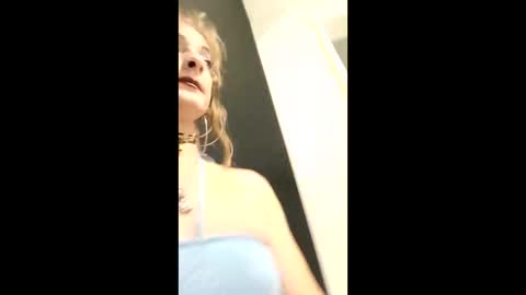 Snapshot of jaebaegoandslay chatting on 14, 1, 2026 Jamie Rose Queenschild ever... online show from 14, 1, 2026