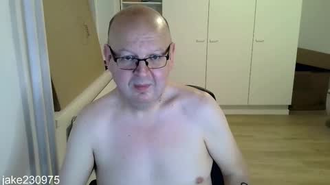 Snapshot of jake230975 chatting on 12, 11, 2025 Jake2309 online show from 12, 11, 2025