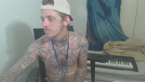 Snapshot of jake265897 chatting on 10, 9, 2025 showingitoff online show from 10, 9, 2025