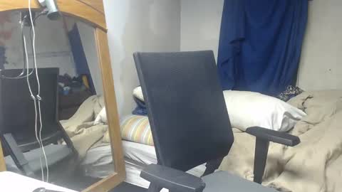 Snapshot of jake265897 chatting on 22, 9, 2025 showingitoff online show from 22, 9, 2025