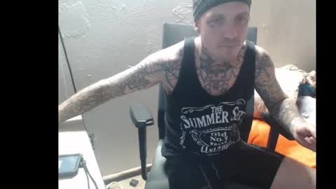 Snapshot of jake265897 chatting on 22, 10, 2025 showingitoff online show from 22, 10, 2025