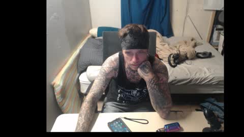 Snapshot of jake265897 chatting on 7, 11, 2025 showingitoff online show from 7, 11, 2025