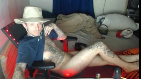 Snapshot of jake265897 chatting on 13, 11, 2025 showingitoff online show from 13, 11, 2025