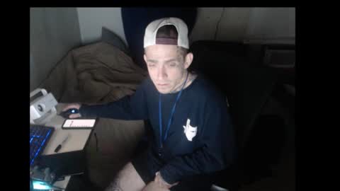 Snapshot of jake265897 chatting on 28, 11, 2025 showingitoff online show from 28, 11, 2025